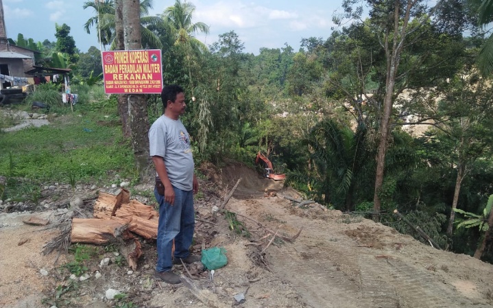 Galian Tepi Jalan Lintas Sugau Berdampak Longsor , Pemkab Deli Serdang diminta Tutup