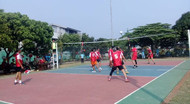 Pertandingan Volli dan Futsal Persahabatan Antara Insan Pers PJID dan Instansi Pemerintahan