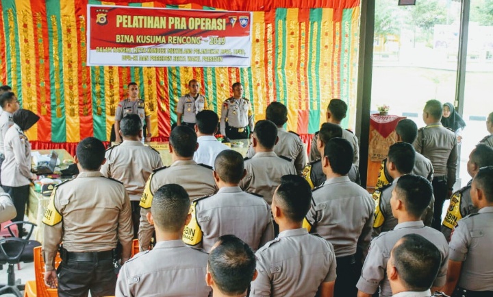 Kapolres Simeulue, AKBP Ardanto Nugroho, S.I.K, SH, MH Buka Latihan Pra Ops Binmas 2019