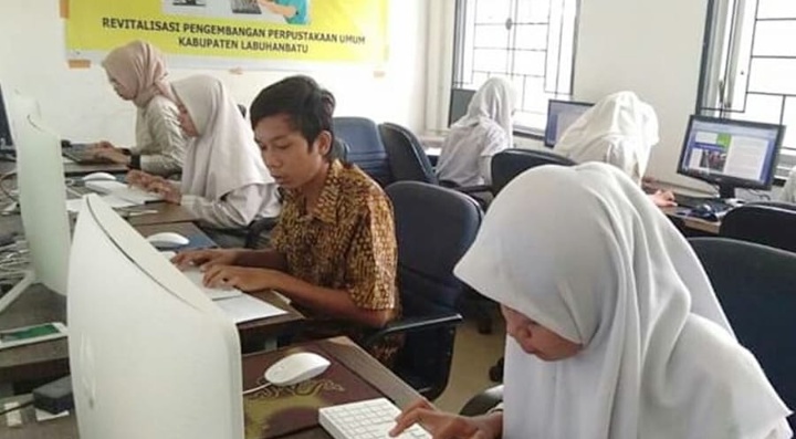 Tingkatkan Program Literasi, Dinas Perpus Labuhanbatu Berikan Pelatihan Komputer Gratis