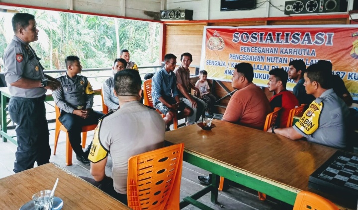 Polsek Jajaran Polres Simeulue Gencar Sosialisasi Karhutla Ke Masyarakat