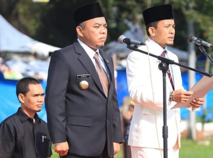 Peringati Hari Kesaktian Pancasila, Bupati Labuhanbu Pimpin Upacara