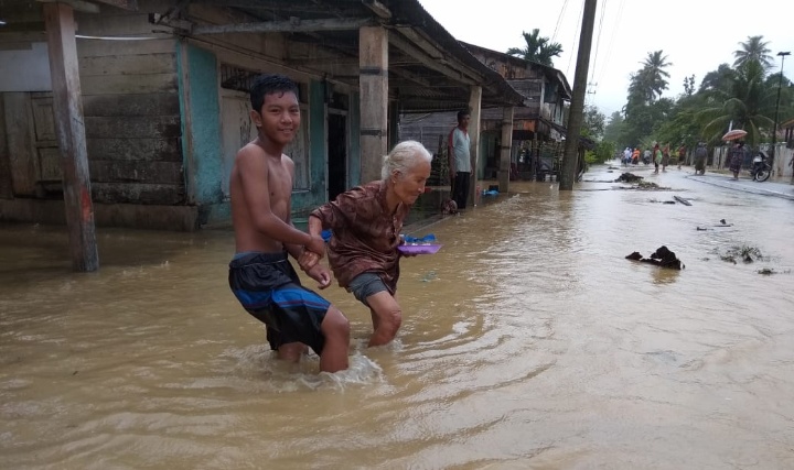 Puluhan Rumah Desa Dihit Digenangi Banjir