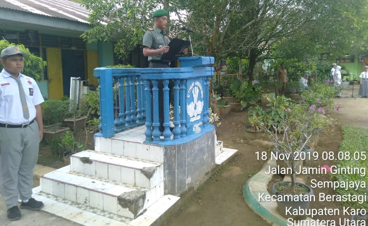 Menjadi Pembina Upacara, Danramil 01/Batangtoru Sampaikan Apresiasi dan Rasa Bangga Atas Prestasi SMA N 1 Bata