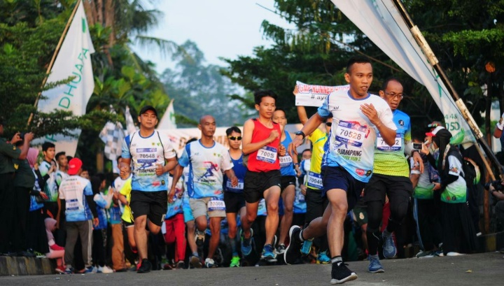 Seribu Pelari Blusukan ke Desa Pemberdayaan Hanya di “Djampang Charity Run 2”