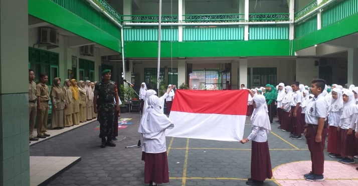 Serka Yudi W Jadi Irup Upacara SD Al-Islam 2 Jamsaren Serengan