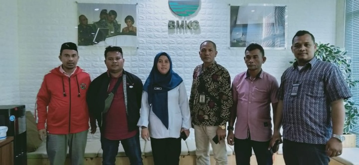 DPC PDI-P Kunjungi BMKG “Berita Gempa Mega Trust 8,7 SR di Simeulue” Hoak