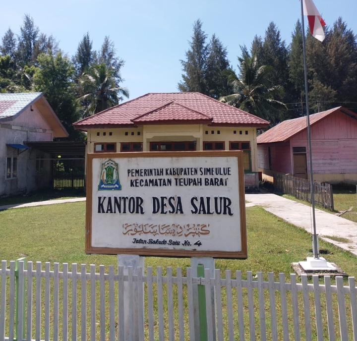 Akibat Gempa, Kantor Desa Salur Memprihatinkan Aktivitas Birokrasi Tetap Lancar