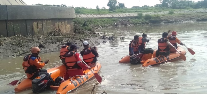 Dandim Solo susuri sungai sebagai pemetaan awal daerah bantaran Sungai Bengawan Solo