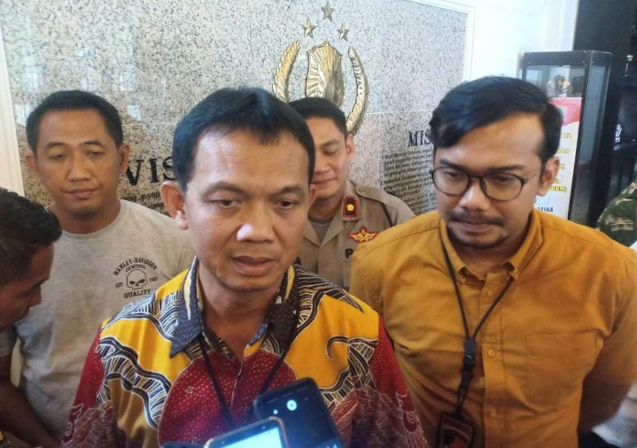 Polisi Bekuk Pemilik Akun Penghina Walikota Risma di Jawa Barat