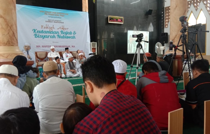 Ratusan Jema’ah Ikuti Tabligh Akbar di Mesjid Nurussalam Villa Ciomas Bogor