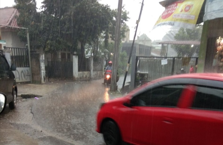 Waspada dan Siaga Hadapi Hujan Ekstrem Jabodetabek Hingga Beberapa Jam ke Depan