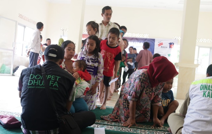 LKC Dompet Dhuafa Gandeng Bakrie Amanah, Adakan Aksi Kesehatan Bagi Ratusan Penyintas di Bogor