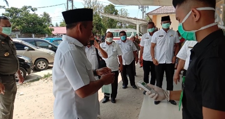 Bupati Labuhanbatu Tinjau RSUD Pastikan Pasien Suspect Corono