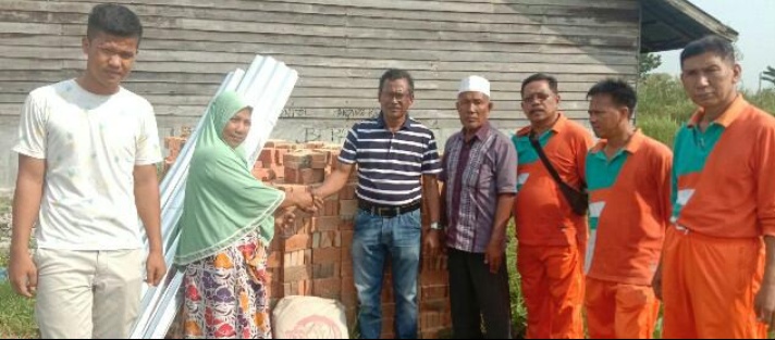 Bupati Labuhanbatu Berikan Bantuan Korban Kebakaran di Negeri Lama