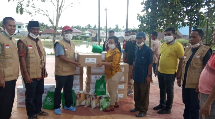 PB Gerakan Nahdlatul Ulama Peduli Covid 19 Sisir Pelosok Daerah Pekanbaru, Salurkan Sembako