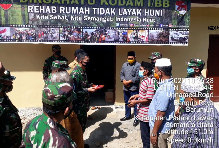 Rehab RTLH Rampung, Dandim 0212/Tapsel Serahkan Rumah Kepada Penerima Manfaat