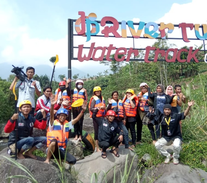 Rasakan Sensasi Petualangan di Jp River Tubing Bogor