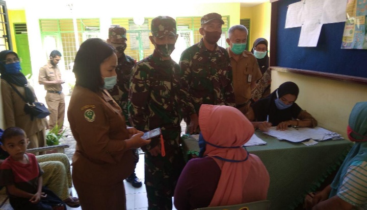 Kodim 0212/Tapsel Bersama DPPKB Kota Padangsidimpuan Gelar Pelayanan Sejuta Akseptor KB