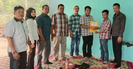 Serahkan SK FPII Korwil Tanggamus,Aminudin Berharap Seluruh Pengurus Tetap Solid,Kompak dan Menjaga Silaturahm