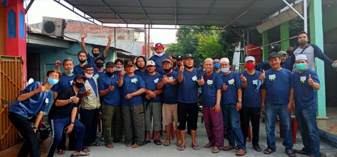 Panita Qurban Masjid Ainul Yaqin Di Perumahan Poris Indah Kota Tanerang, Menyembelih Hewan Qurban