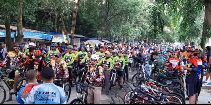 Minggu Sehat, Bupati Labuhanbatu Lepas Dan Ikuti Fun Bike Bersama Ratusan Goweser