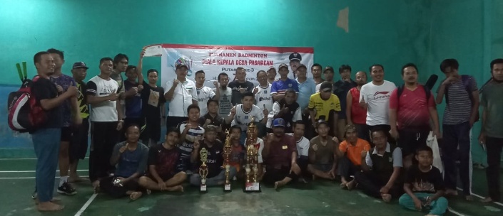 Tingkatkan Solidaritas Antar Warga, Pemdes Pasarean Selenggarakan Turnamen Bulu Tangkis Kades Cup