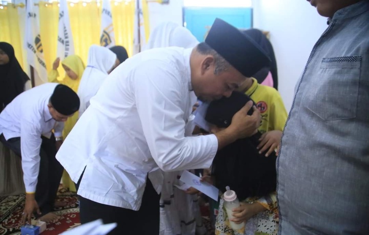 Menyambut 10 Muharam Bupati Labuhanbatu Memberikan Santunan Kepada 98 Anak yatim di Sei Tampang