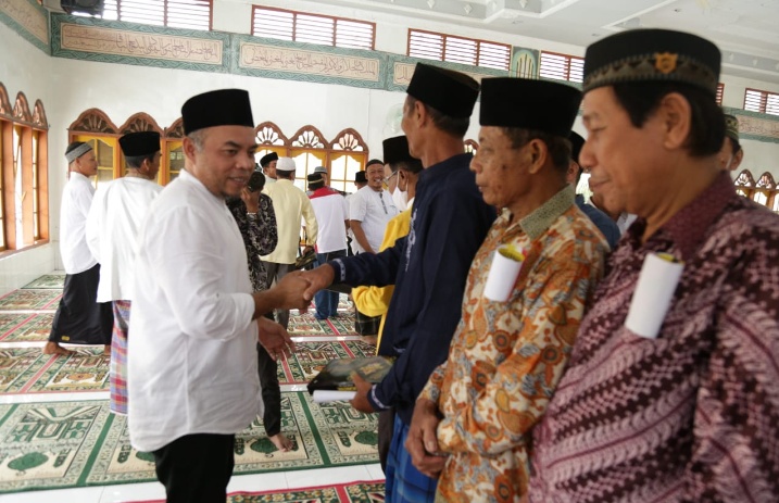 Jum’at Keliling Bupati Labuhanbatu Ingin Mengetahui Langsung Keluhan Masyarakat