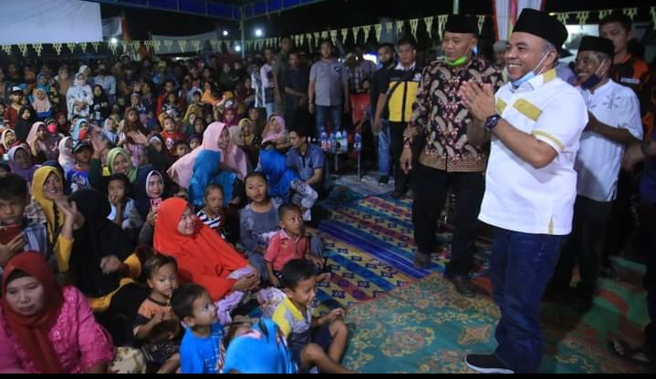 Bupati Andi Ikuti Bersih Desa Bersama Masyarakat Desa Sei Jawi-Jawi