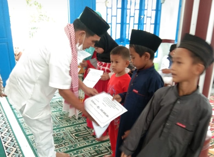 Safari Ramadhan, 162 Anak Yatim Panai Hulu Menerima Santunan