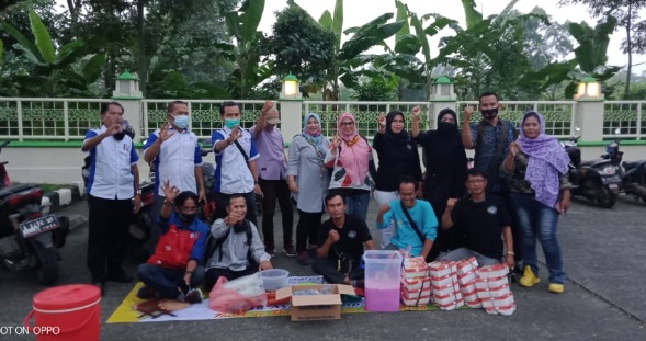 Perkumpulan Pedagang Keliling Banten Berbagi di Bulan Penuh Berkah