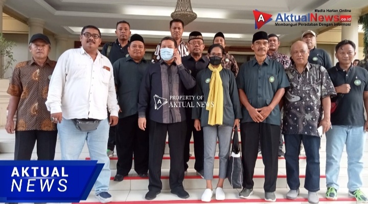 Forum RW Se-Kecamatan Pasar Kemis Datangi Kantor Gubernur, Keluhkan Minimnya Sarana Sekolah SMA Negeri